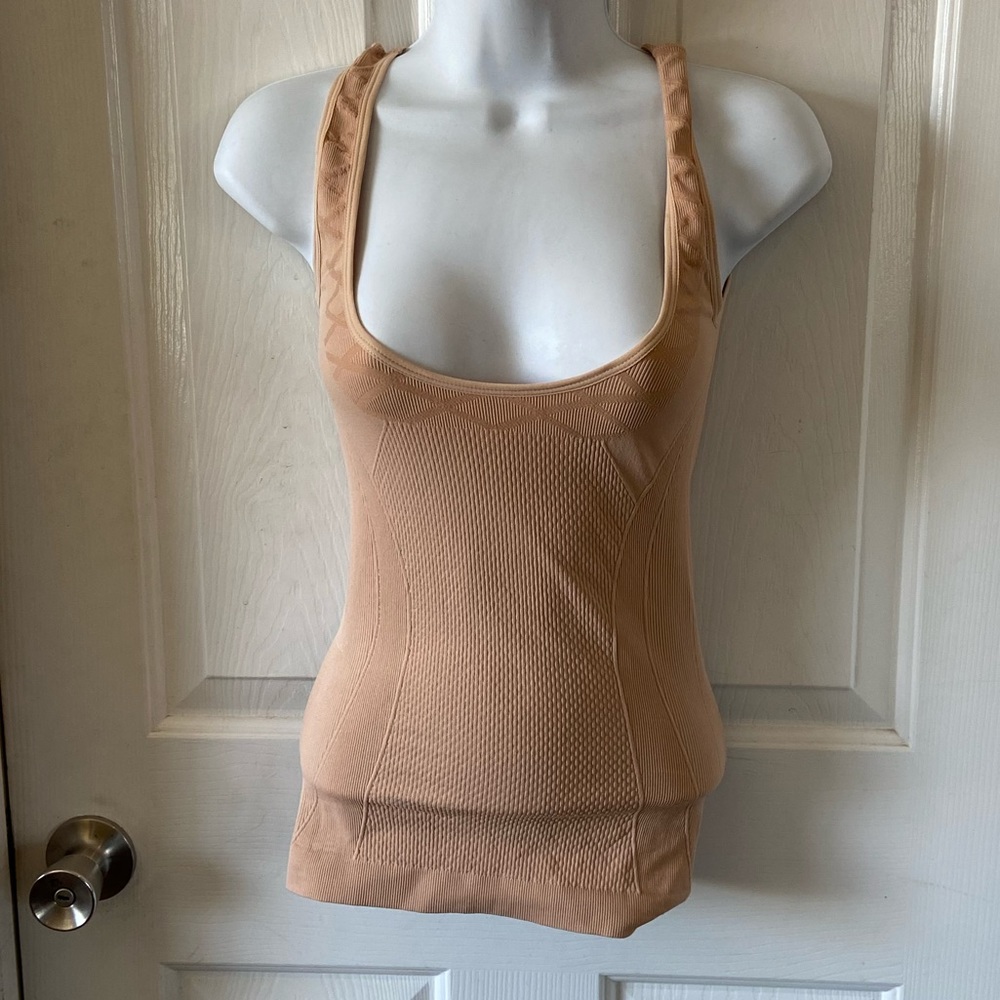🏈Wunderwear Shape Wear Tank Top Size S/M